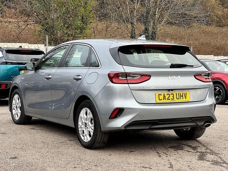 Used Kia Ceed 158 HP (116 kW) 2023 Grey Hatchback