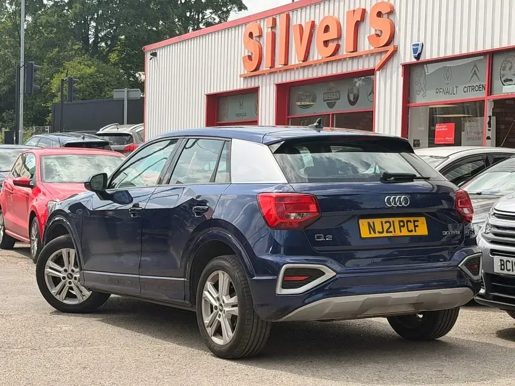 Used Audi Q2 Sport 110 HP (80 kW) 2021 Blue SUV