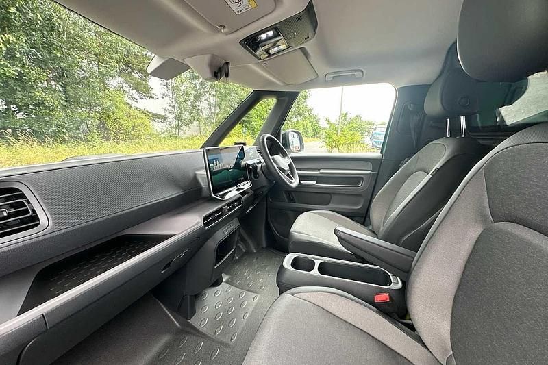 Used VW ID. Buzz 250 kW (340 HP) 2025 White MPV