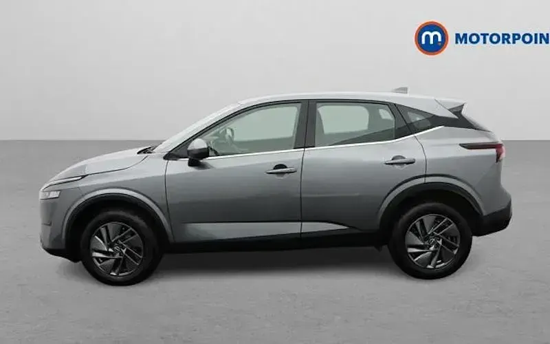 Used Nissan Qashqai Acenta Premium 140 HP (102 kW) 2023 Grey SUV