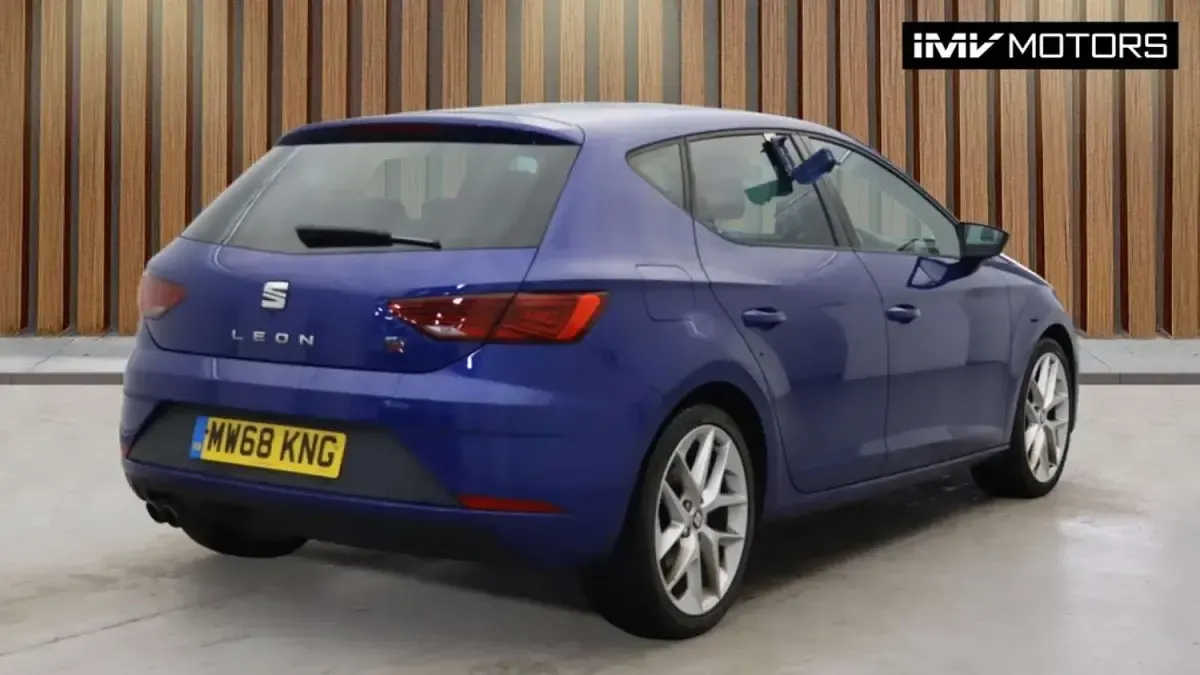 Used Seat Leon FR 190 HP (139 kW) 2018 Blue Hatchback