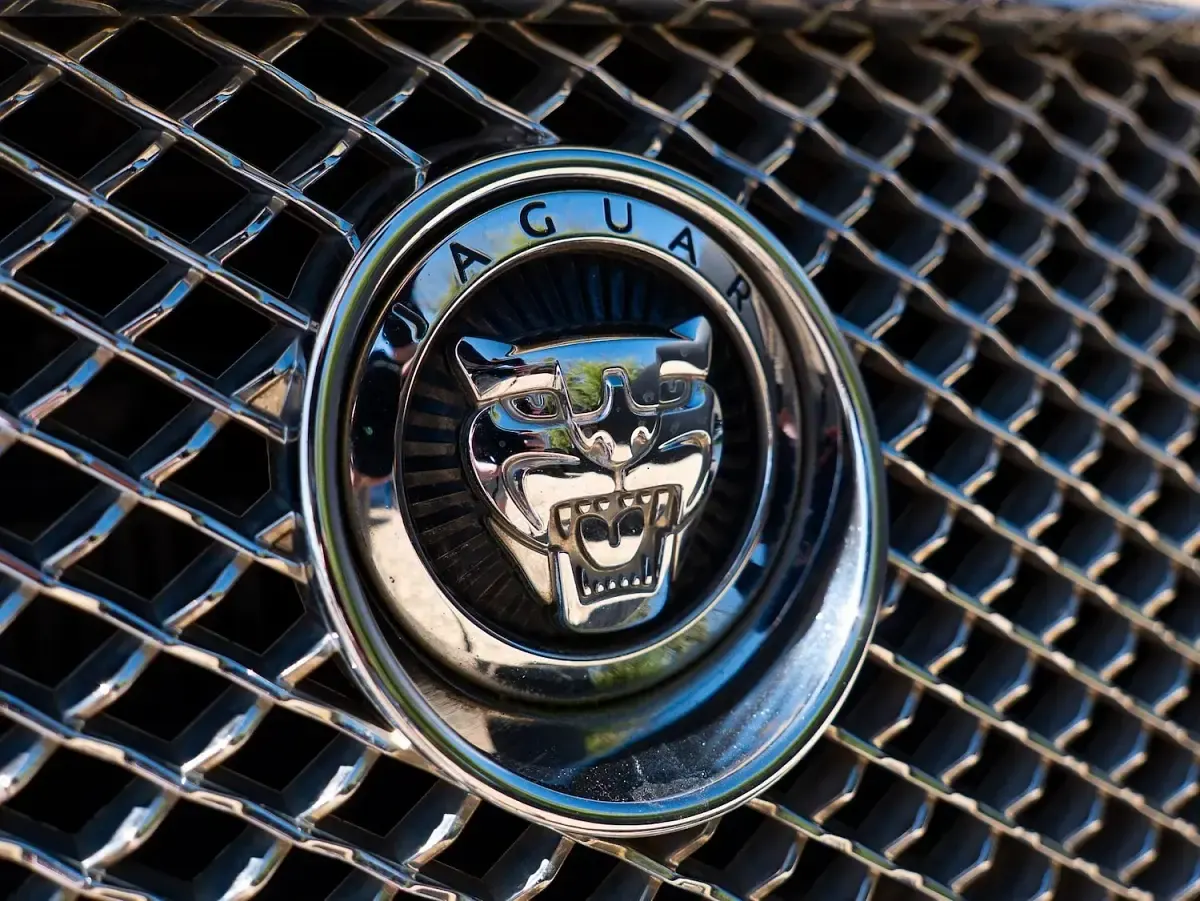 Used Jaguar XF Premium Luxury 190 HP (139 kW) 2012 Blue Sedan