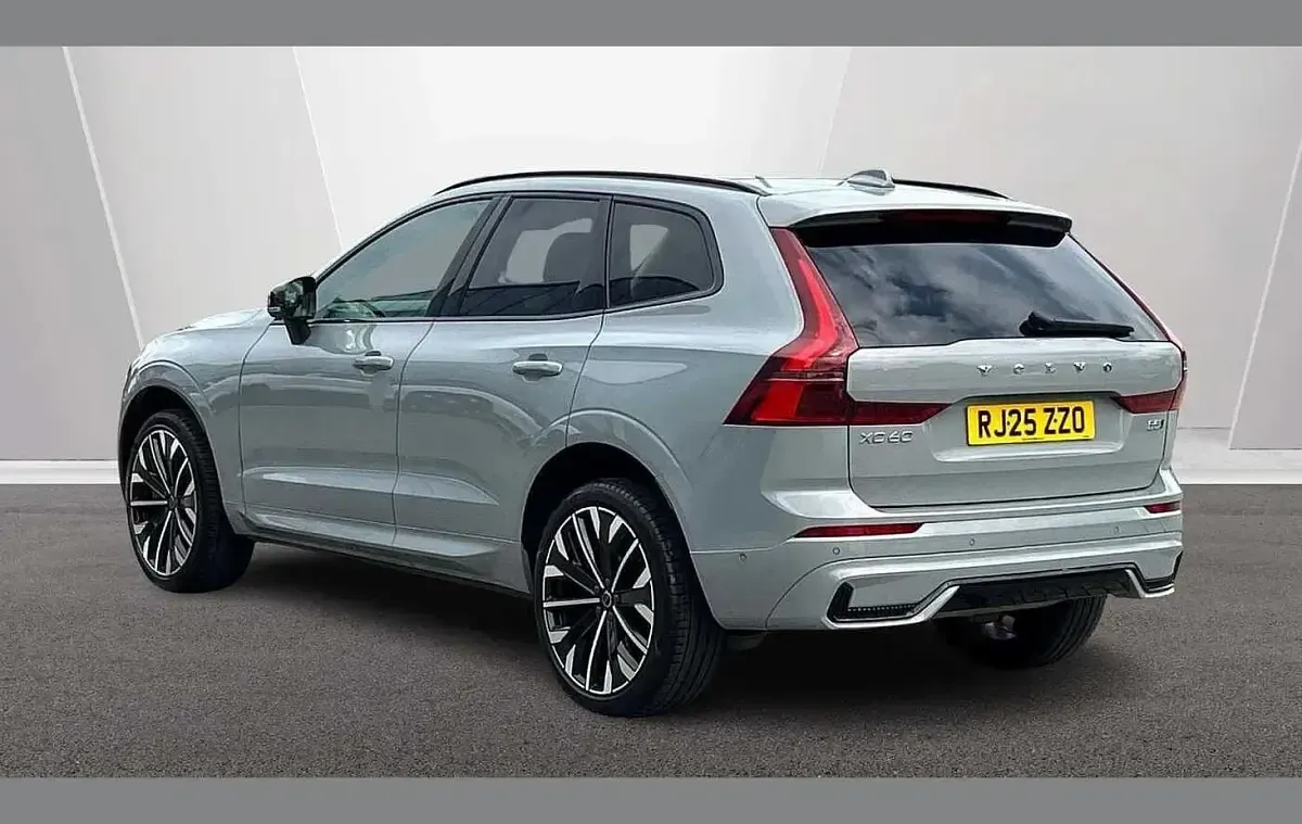 Used Volvo XC60 Ultra 247 HP (181 kW) 2025 Grey SUV