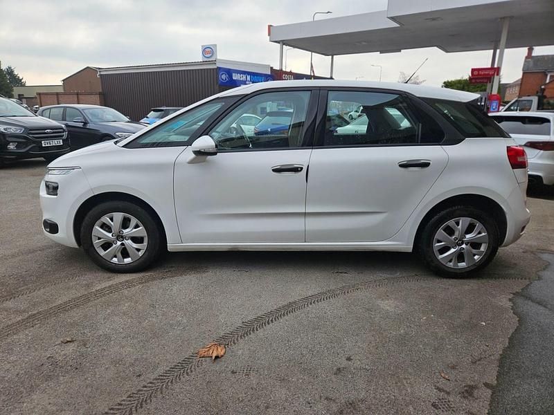 Used Citroën C4 Picasso VTR Sport 2014 White MPV