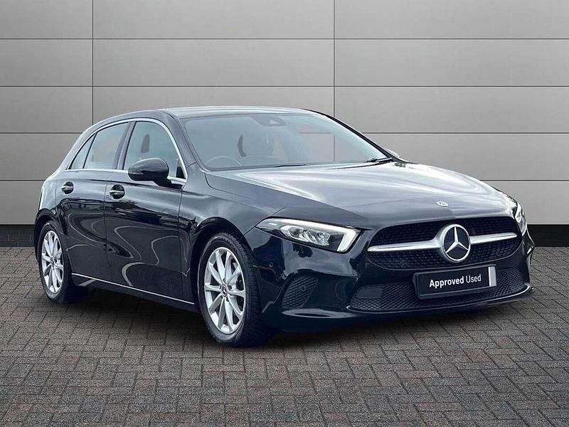 Cosmos black Used 2018 Mercedes A180 Executive Hatchback | £12,395 (Fair price) - Image 1/4