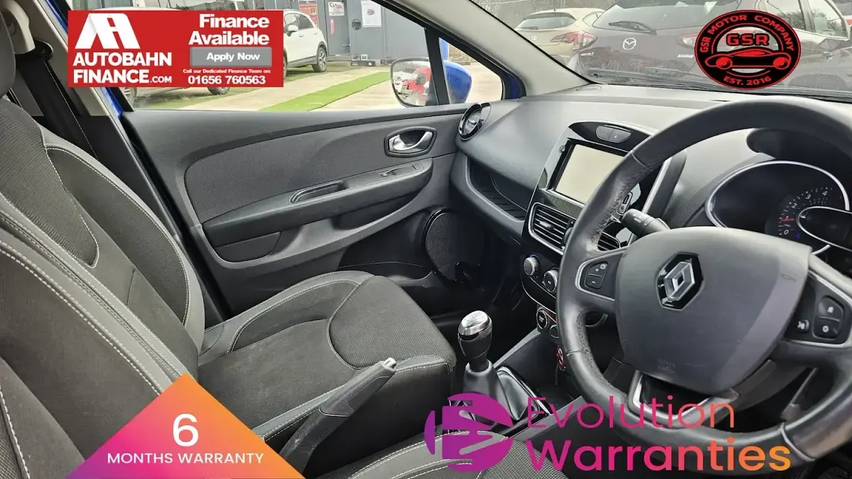 Used Renault Clio Dynamique 90 HP (66 kW) 2016 Blue Hatchback