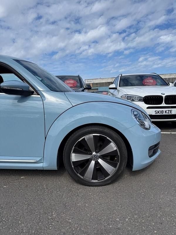 Used VW Beetle Design 110 HP (80 kW) 2015 Blue Hatchback
