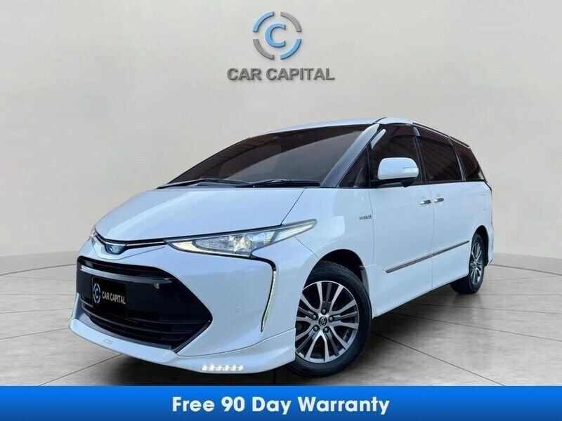 White Used 2017 Toyota Estima Hybrid MPV | £22,988 - Image 1/3