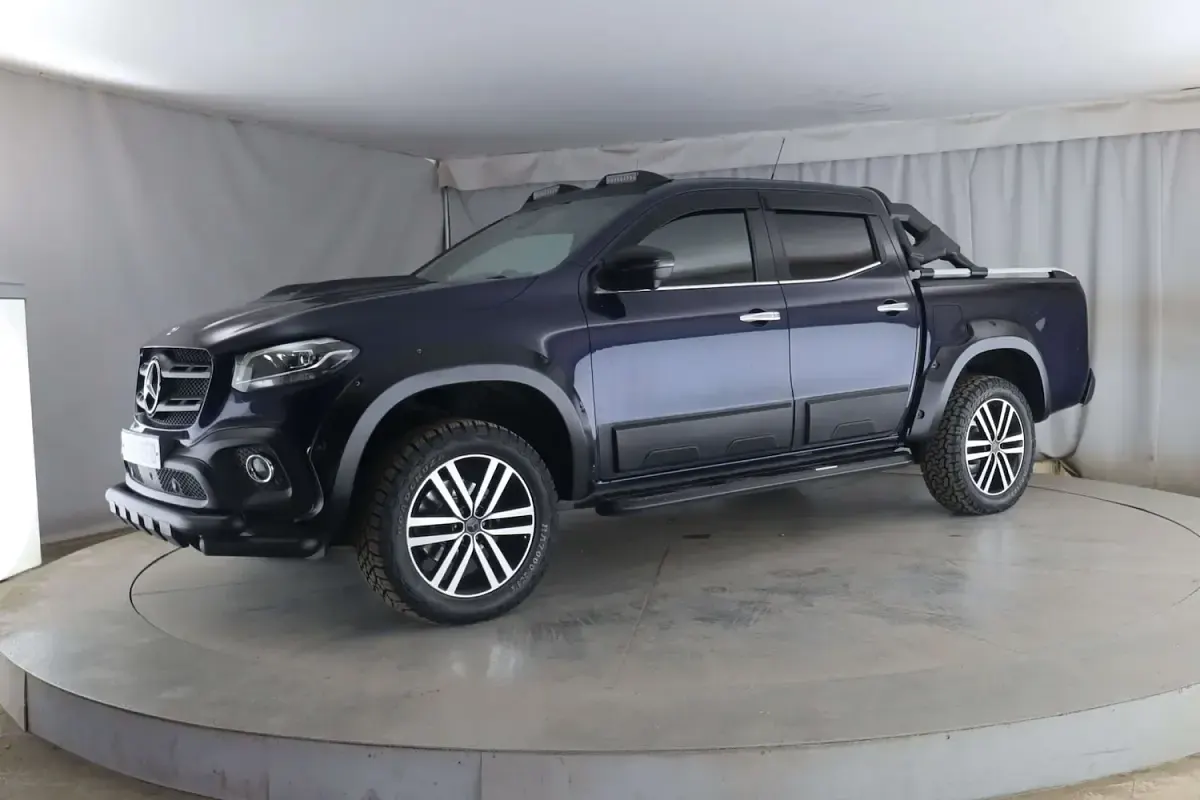 Used Mercedes X250 2018 Blue Pickup