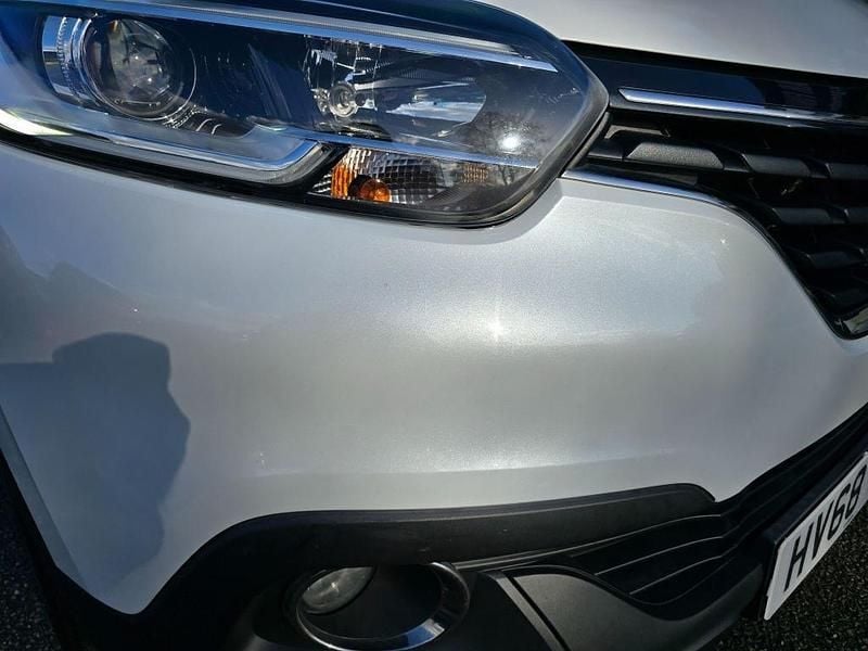Used Renault Kadjar Dynamique 2018 White SUV