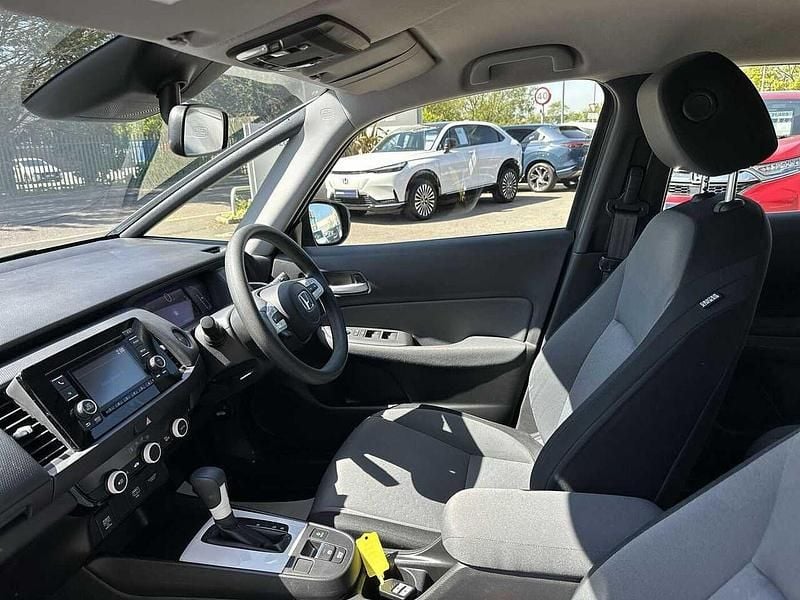 Second-hand Honda Jazz Hybrid 109 CP (80 kW) 2021 Gri Hatchback