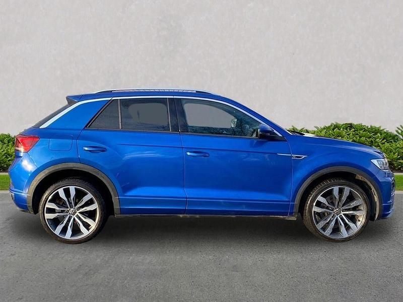 Used VW T-Roc R-line 150 HP (110 kW) 2020 Blue SUV