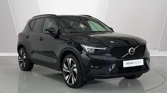 Used 2025 Volvo XC40 Plus SUV | £32,291 (Fair price) - Image 1/4