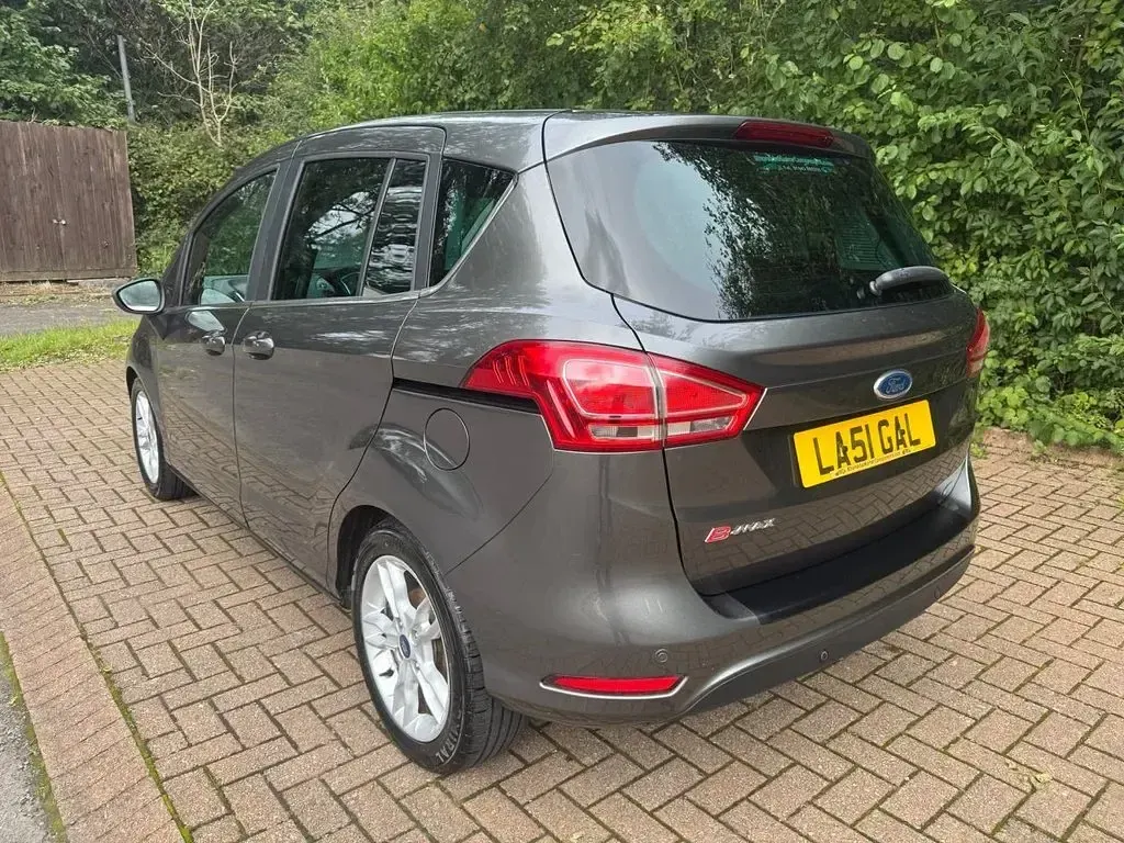 Used Ford B-MAX Titanium X 95 HP (69 kW) 2015 Grey MPV