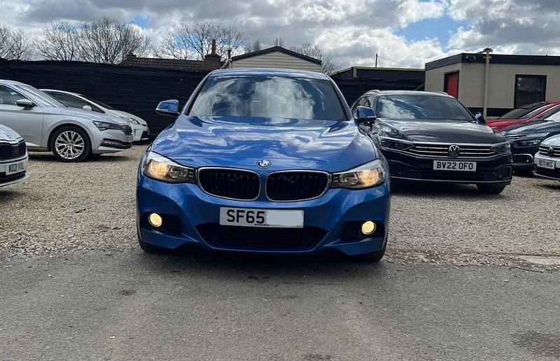 Usado BMW 320 M Sport 2015 Azul Utilitario