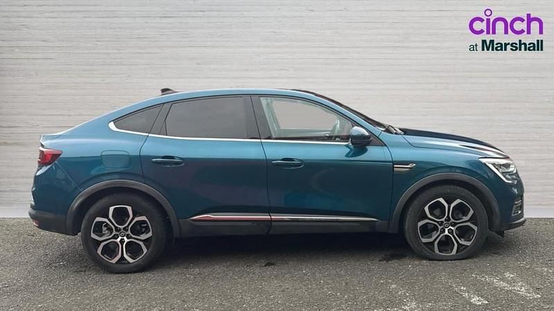 Used Renault Arkana Version S 142 HP (104 kW) 2022 Blue SUV