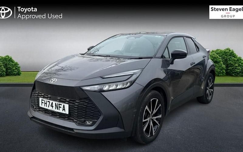 Used Toyota C-HR Design 140 HP (102 kW) 2026 SUV