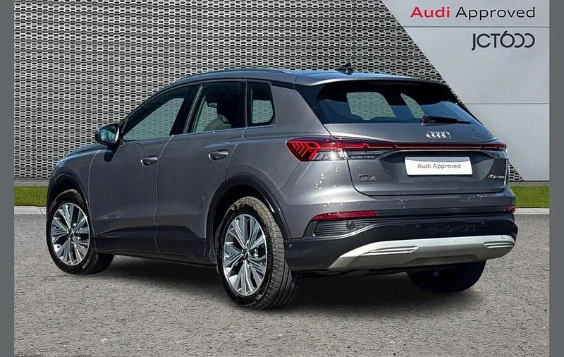 Used Audi Q4 e-tron Sport 150 kW (204 HP) 2022 Grey SUV
