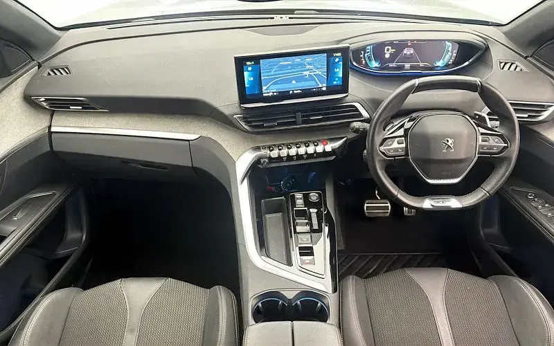 Used Peugeot 3008 GT 300 HP (220 kW) 2023 Blue SUV