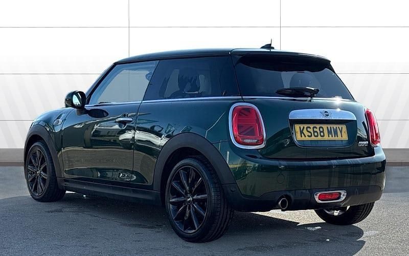 Used Mini Cooper Hatch 136 HP (100 kW) 2018 Green Hatchback