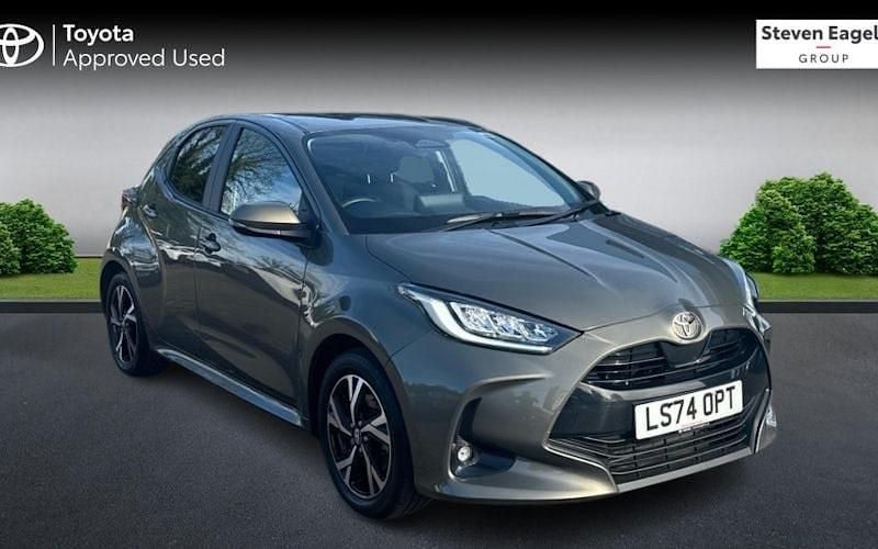 Used Toyota Yaris Hybrid Design 116 HP (85 kW) 2026 Hatchback