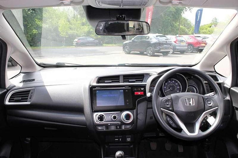 Image 4/4