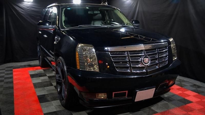 Black Used 2024 Cadillac Escalade SUV | £16,995 - Image 1/4