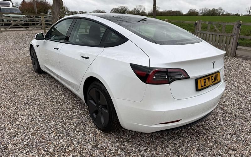 Used Tesla Model 3 Standard Range 366 kW (498 HP) 2021 White Sedan