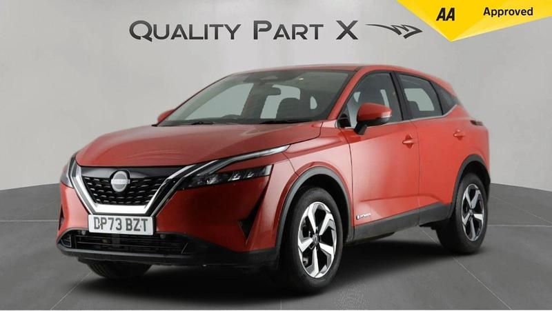 Used Nissan Qashqai Acenta Premium 190 HP (139 kW) 2023 Red SUV