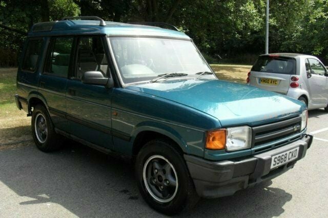 Used Land Rover Discovery 2 300 HP (220 kW) 1999 SUV