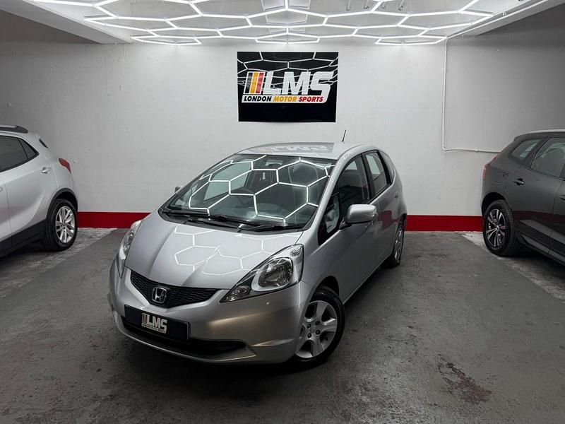 Used Honda Jazz ES 2009 Silver Hatchback