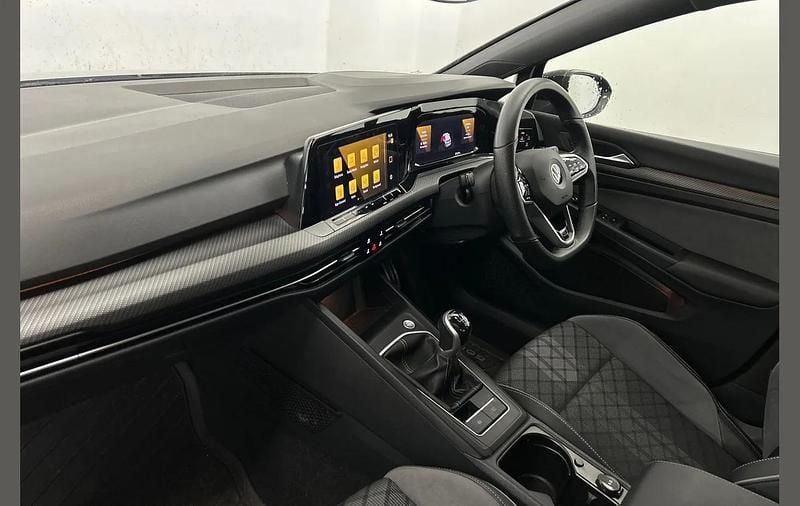 Used VW Golf VIII R-line 150 HP (110 kW) 2022 Black Hatchback