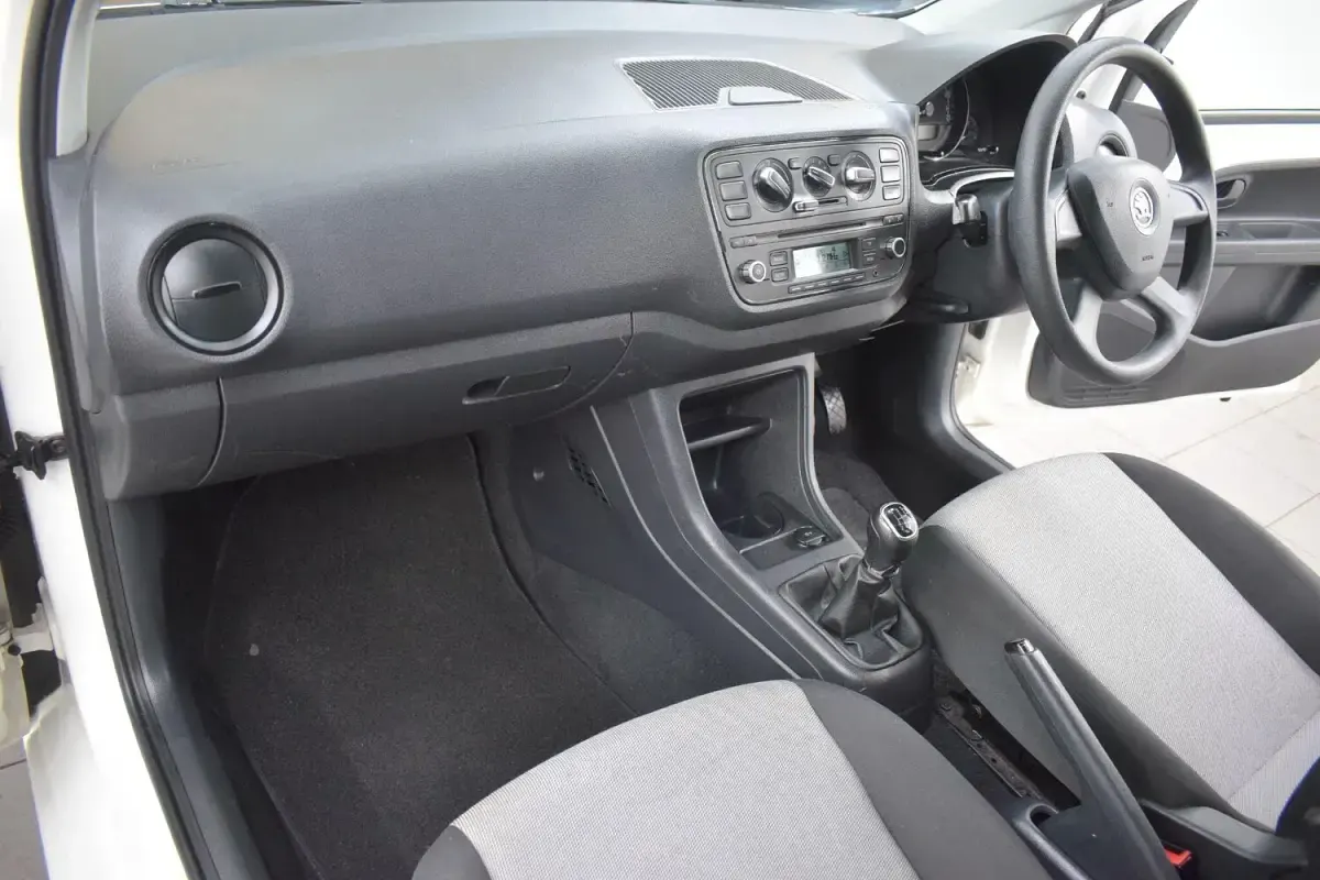 Used Skoda Citigo SE 2013 White Hatchback