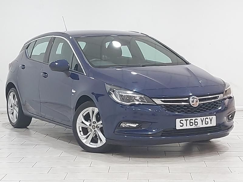 Blue Used 2016 Vauxhall Astra SRi Hatchback | £8,298 (Fair price) - Image 1/4