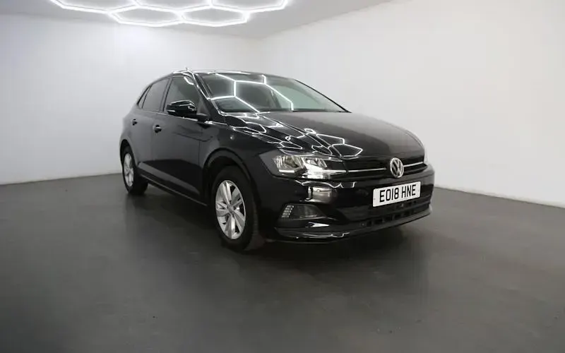 Used VW Polo SE 95 HP (69 kW) 2018 Hatchback