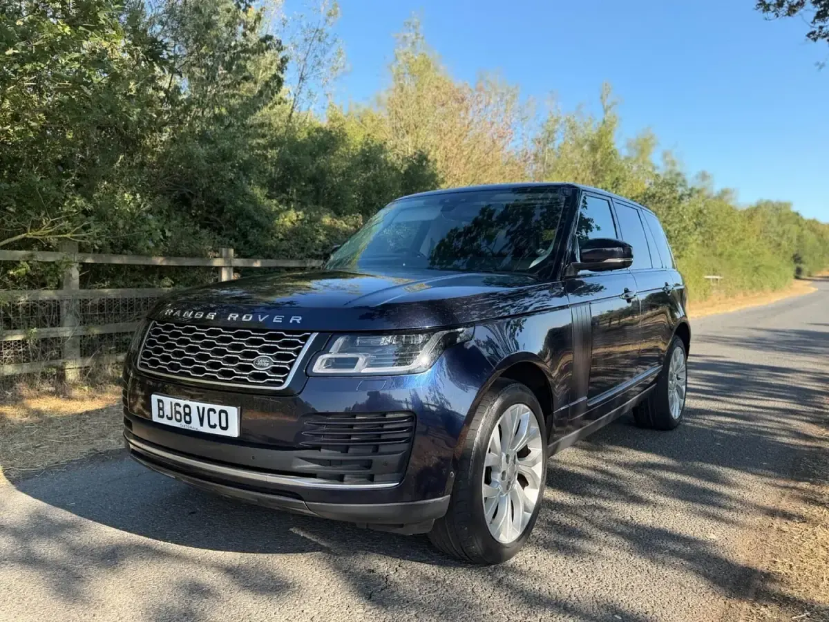 Used Land Rover Range Rover Vogue SE 2018 Blue SUV