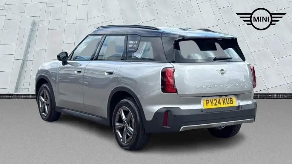 Used Mini Countryman Classic 168 HP (123 kW) 2024 Silver SUV