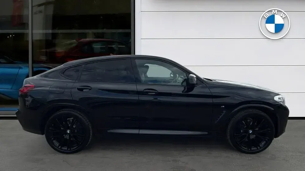 Used BMW X4 M Sport 261 HP (191 kW) 2020 Black SUV