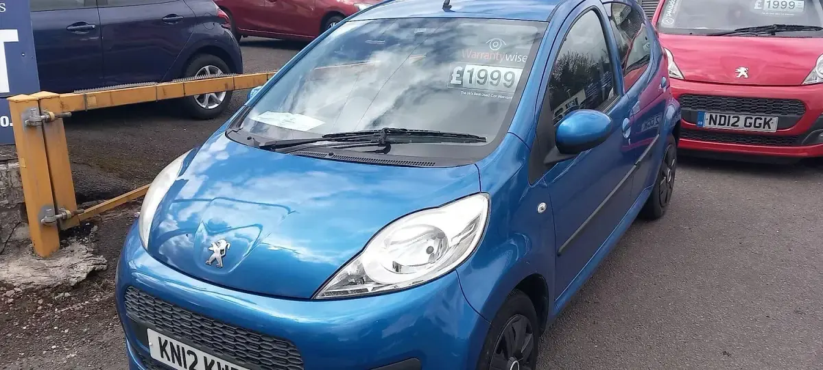 Used Peugeot 107 Active 68 HP (50 kW) 2012 Blue Hatchback