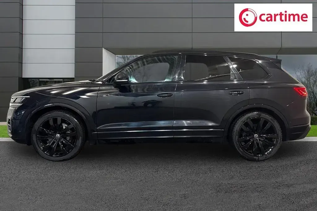 Używany VW Touareg Black Edition 286 KM (210 kW) 2022 Czarny SUV