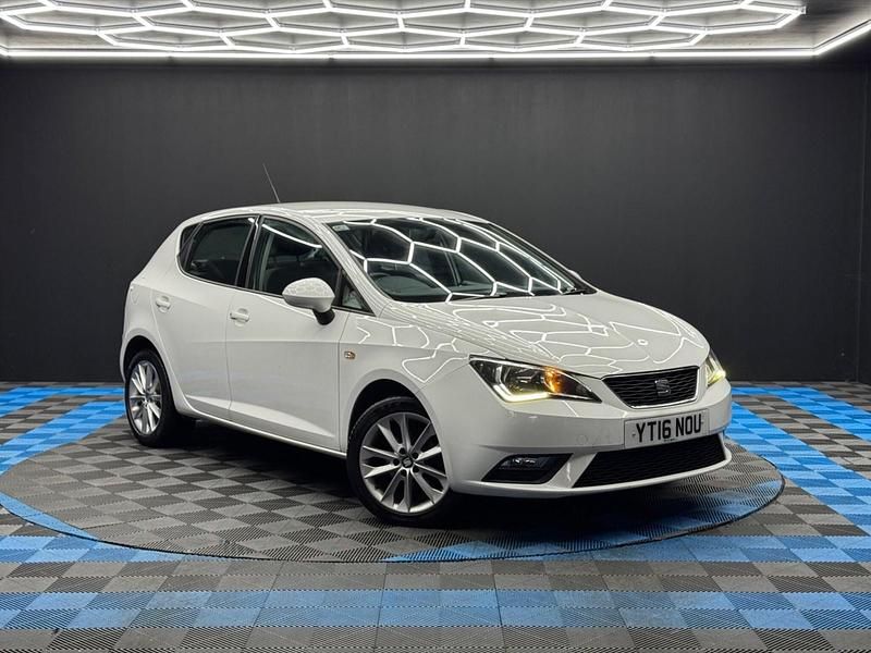 White Used 2016 Seat Ibiza Hatchback | £4,490 (Fair price) - Image 1/4