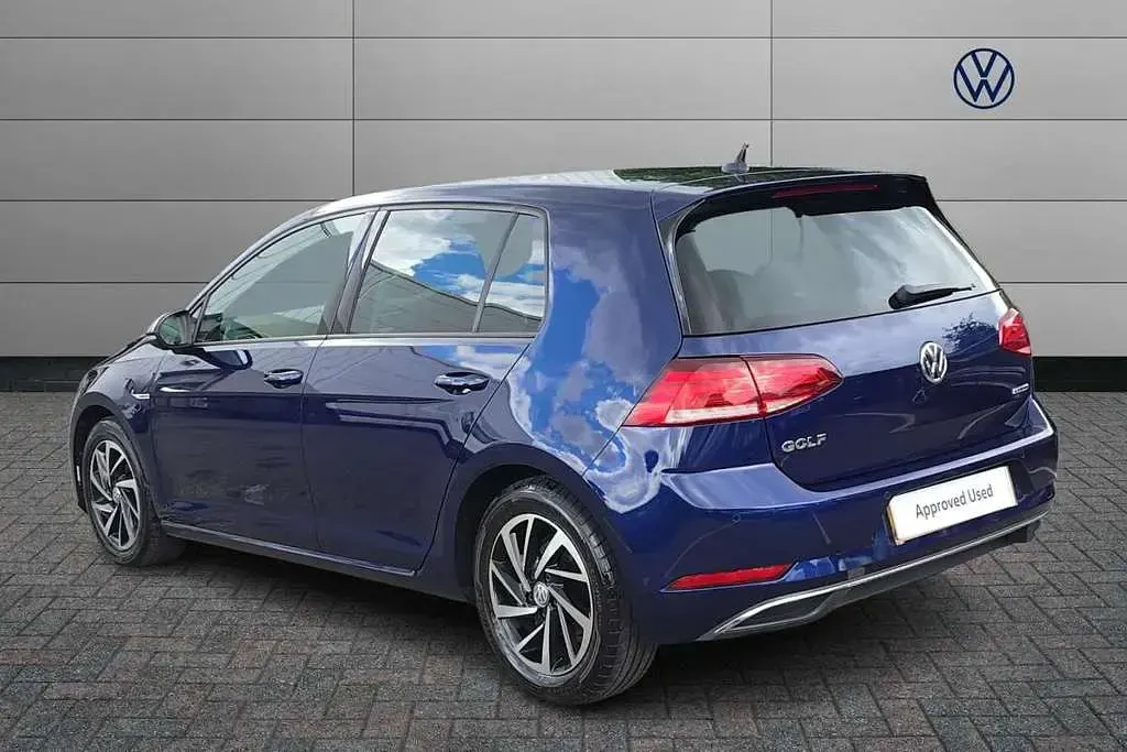 Used VW Golf VII Edition 130 HP (95 kW) 2019 Blue Hatchback