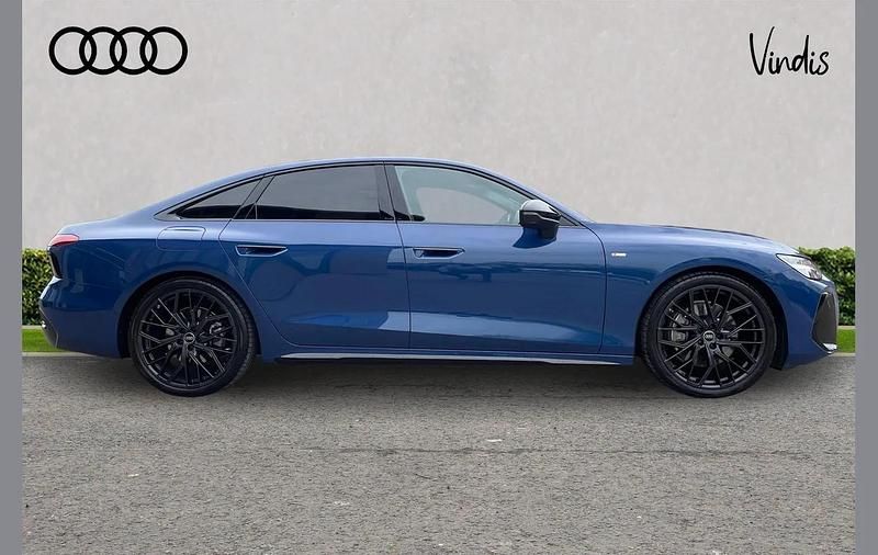 Used Audi A6 S-Line 200 HP (147 kW) 2025 Blue Sedan