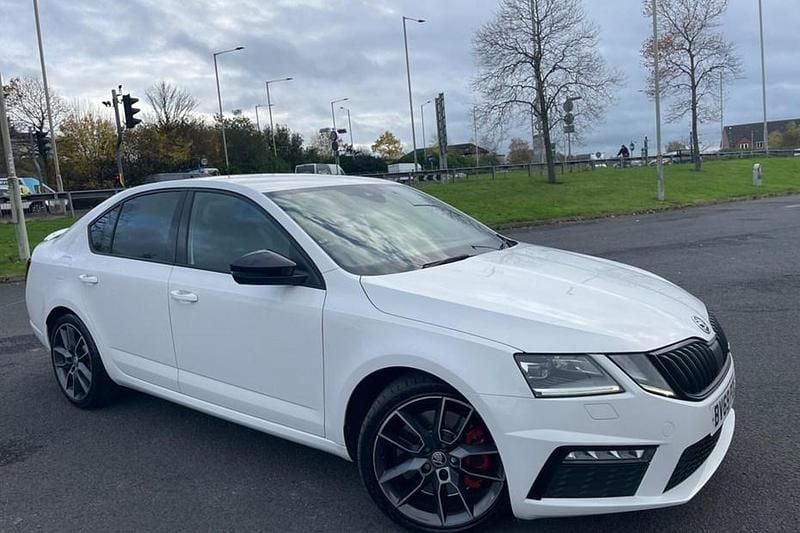 White Used 2019 Skoda Octavia vRS Hatchback | £10,990 (Good price) - Image 1/1