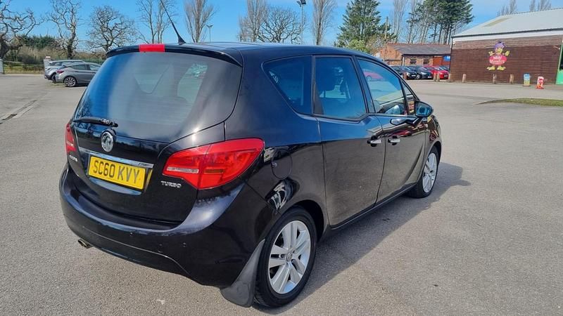 Used Vauxhall Meriva 140 HP (102 kW) 2011 Black MPV