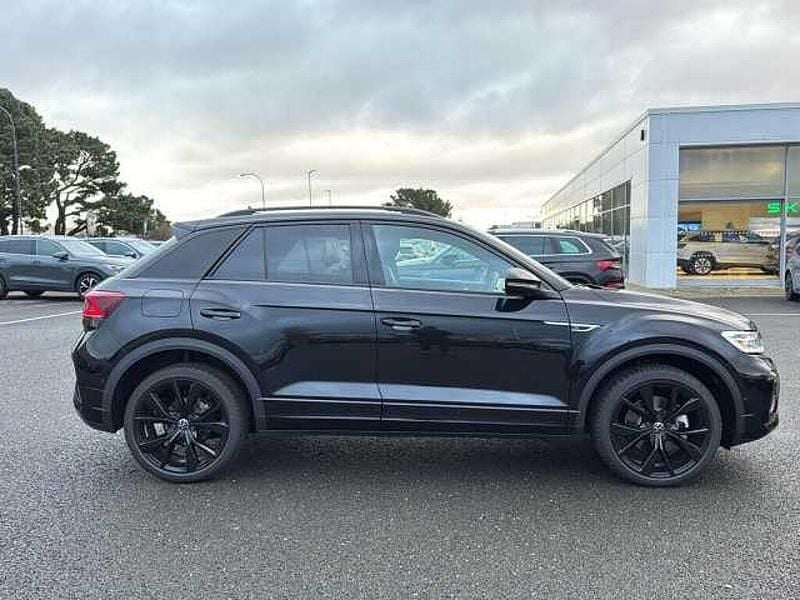New VW T-Roc Black Edition 150 HP (110 kW) 2025 SUV