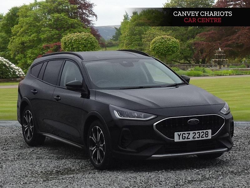 Used Ford Focus Active X 125 HP (91 kW) 2022 Black Estate