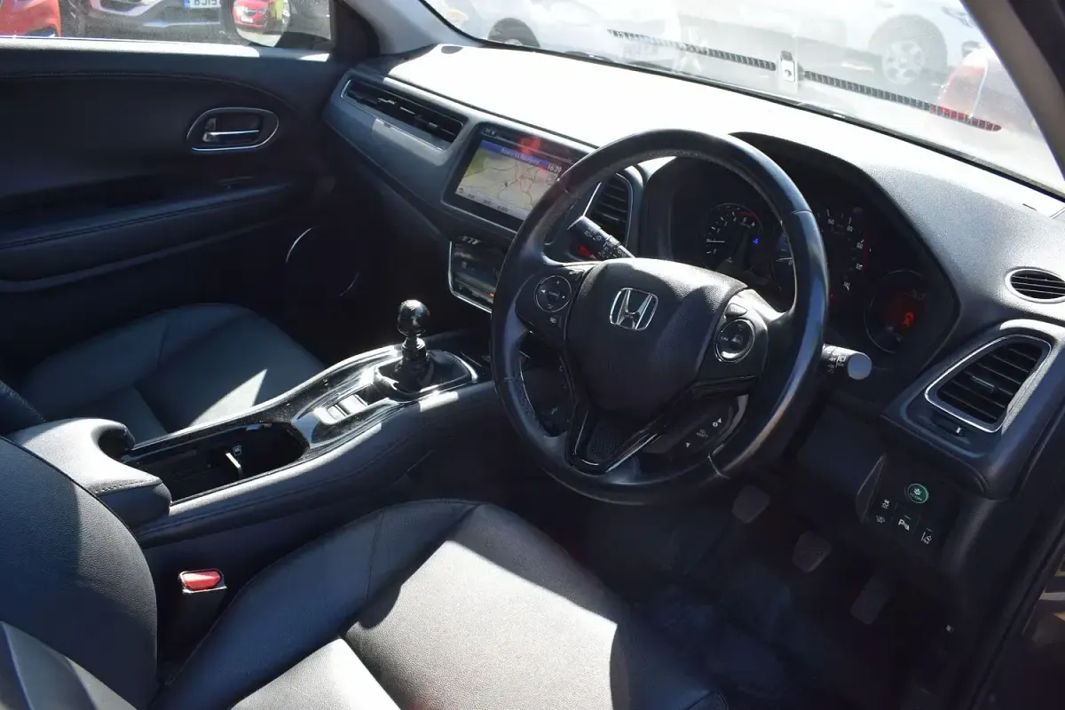 Used Honda HR-V EX 120 HP (88 kW) 2016 Black SUV