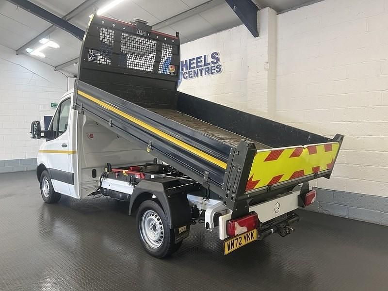 Begagnad Mercedes Sprinter Progressive 2022 Vit Van