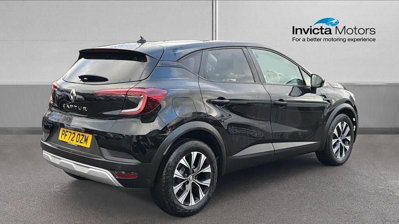 Used Renault Captur Evolution 91 HP (66 kW) 2023 Diamond black SUV